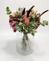 DAMBURY – Konservierte und getrocknete Blume.