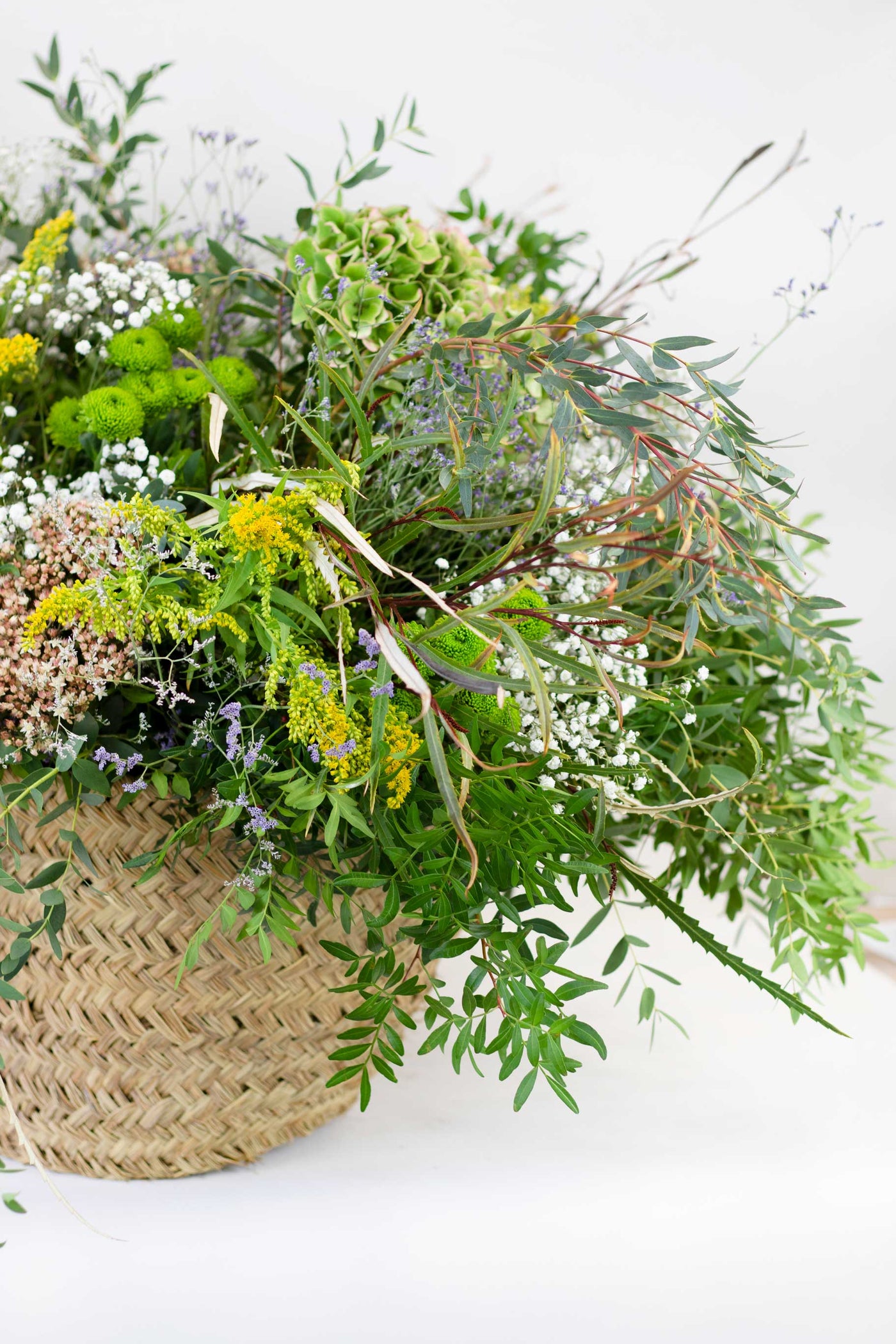 Giant basket of fresh flowers BIG SURPRISE